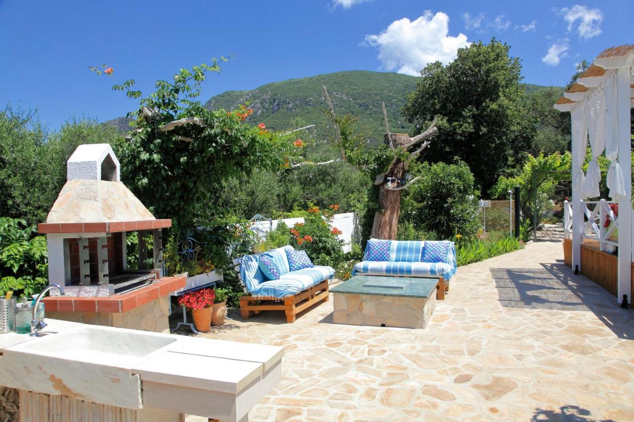 Blue Sky Cottage, Kanouli Beach Halikounas ภายนอก รูปภาพ