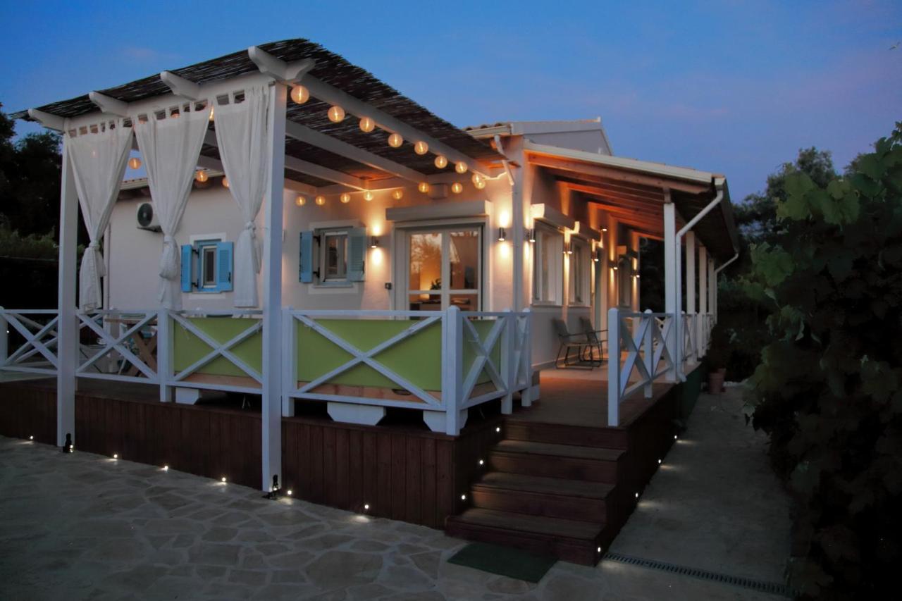 Blue Sky Cottage, Kanouli Beach Halikounas ภายนอก รูปภาพ